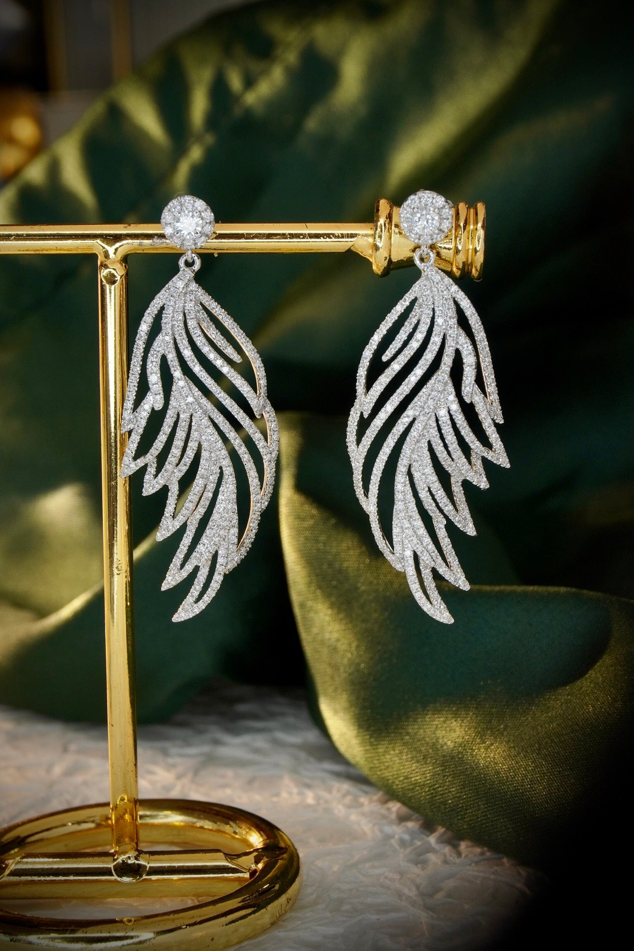 Luxury Natural Diamond Drop Earring, Unique Feather Design, 18K Gold Daily Earrings, Bridal Earring, Anniversary Earring, Gift for Her