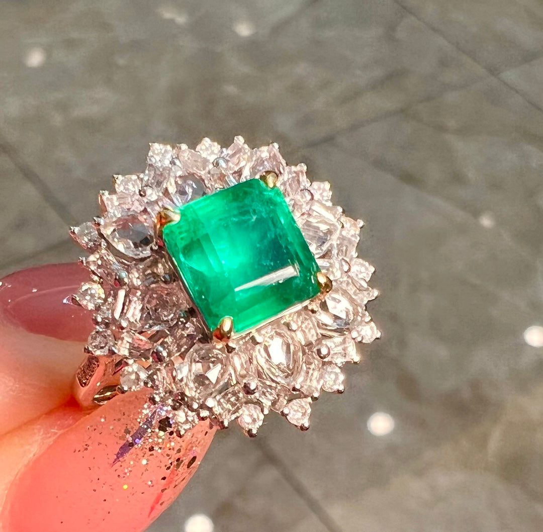 Natural Emerald Statement Ring, Classic Floral Design, Bridal Ring, Anniversary Ring, Gift for Her