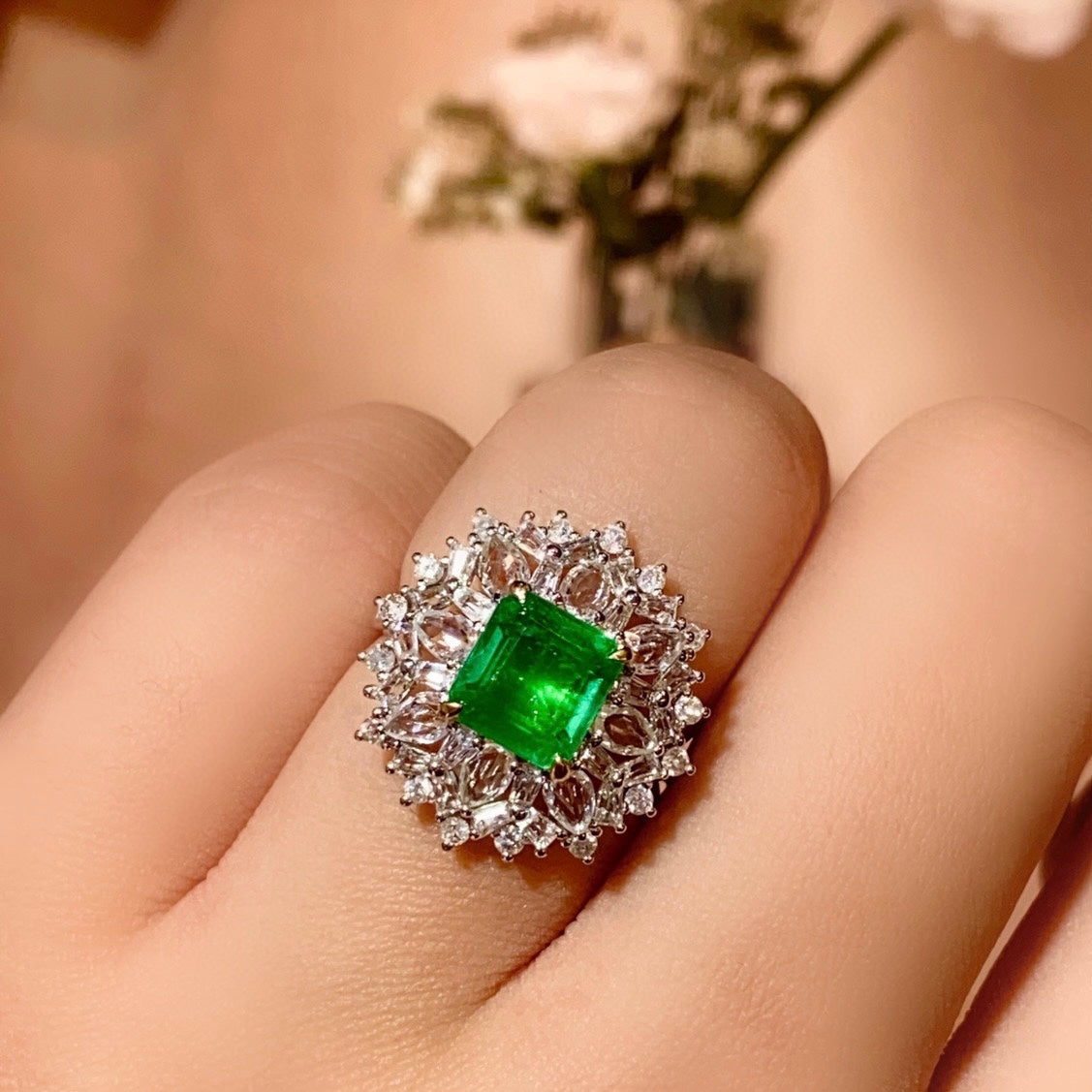 Natural Emerald Statement Ring, Classic Floral Design, Bridal Ring, Anniversary Ring, Gift for Her