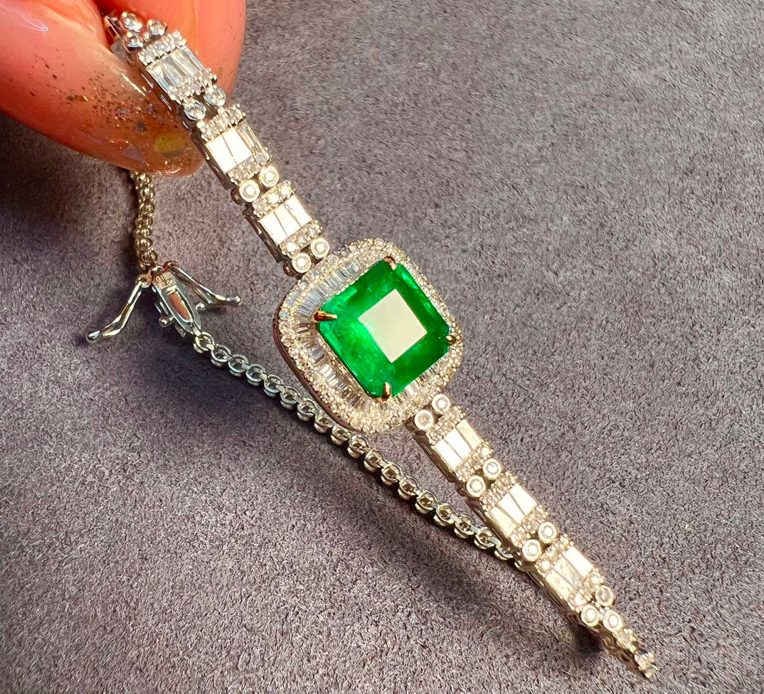 Luxury Natural Emerald Bracelet with Diamonds, Classic Design, 18K Natural Diamond Bracelet, Wedding Bracelet, Anniversary Bracelet, Gift for you