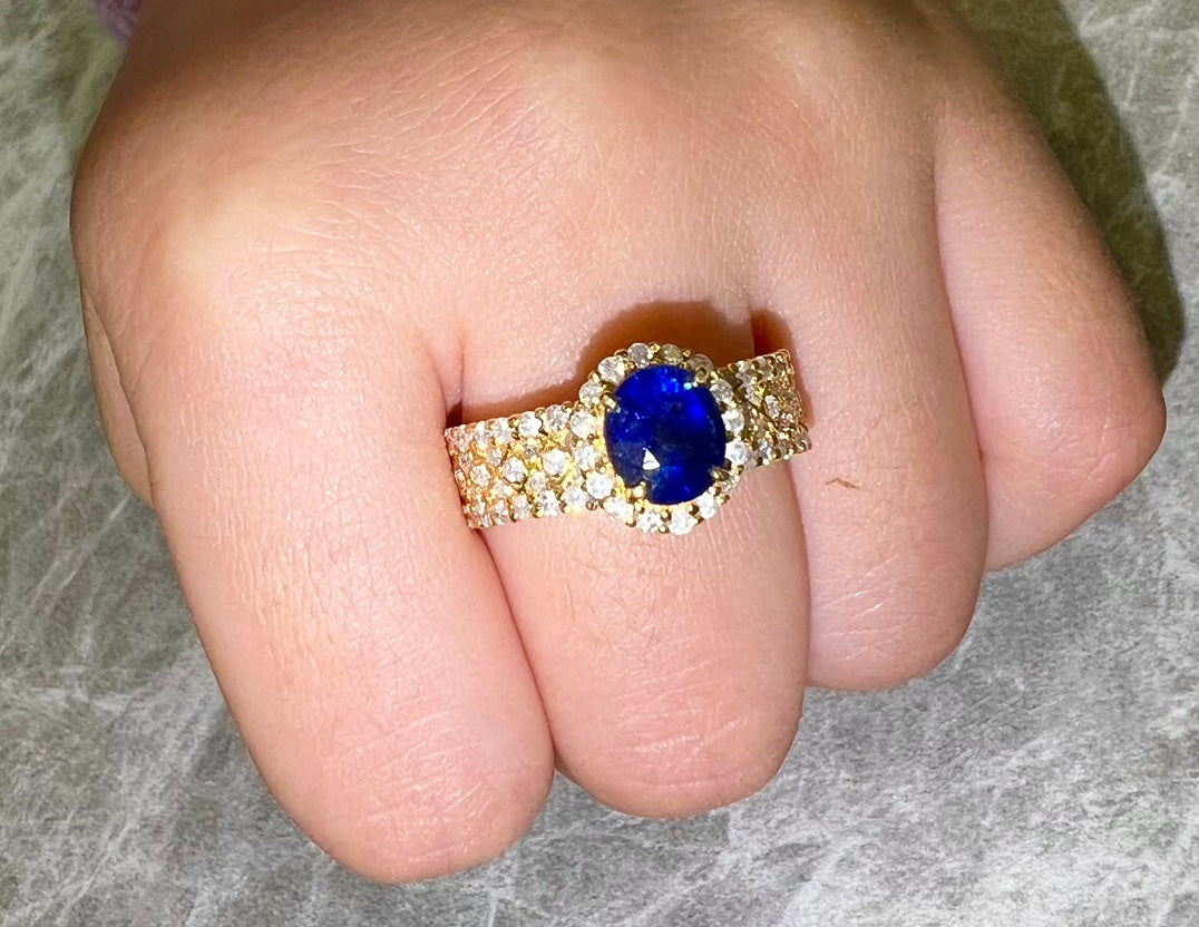 Natural Sapphire Statement Ring, Classic Design, Bridal Ring, Anniversary Ring, Gift for Her