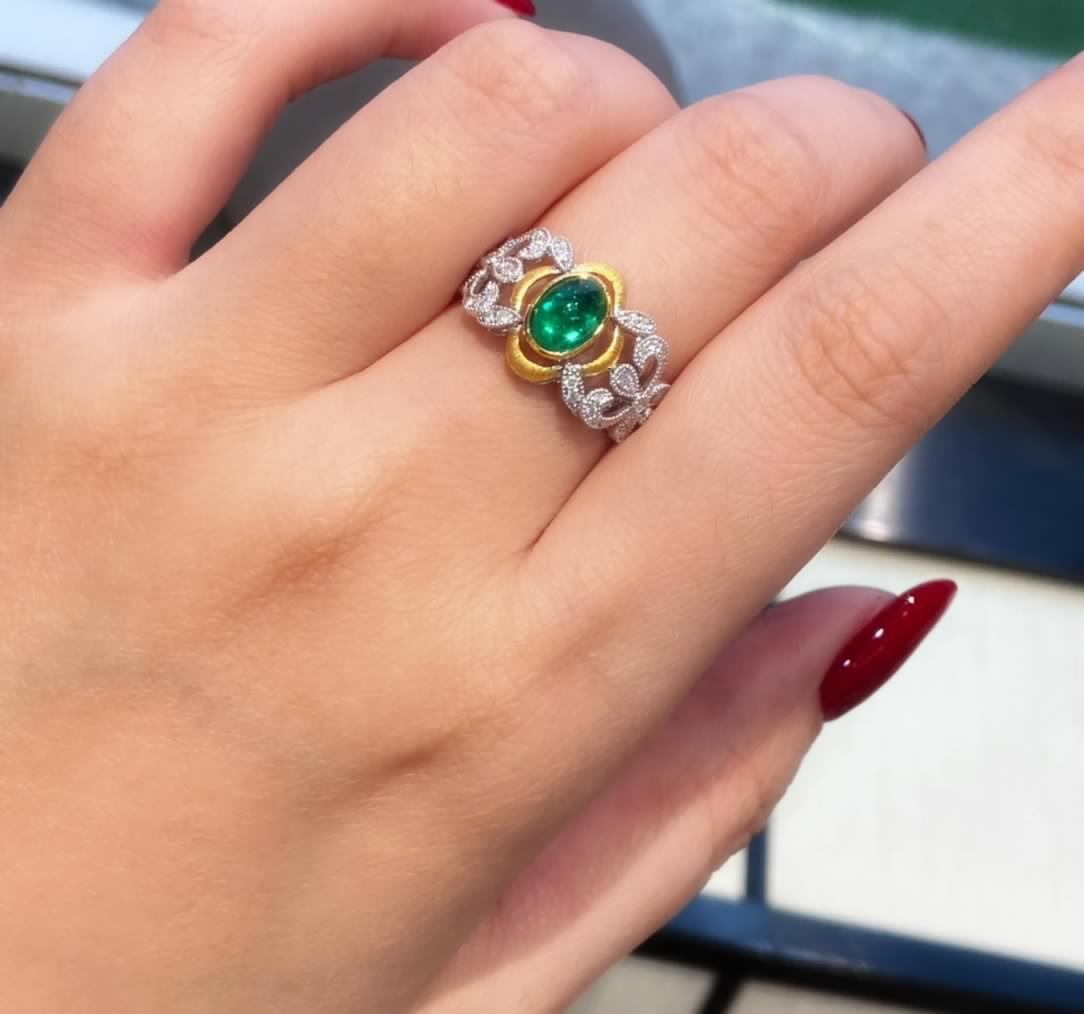 Natural Emerald Statement Ring with Diamonds, Unique Vintage Design, Bridal Ring, Anniversary Ring, Gift for Her