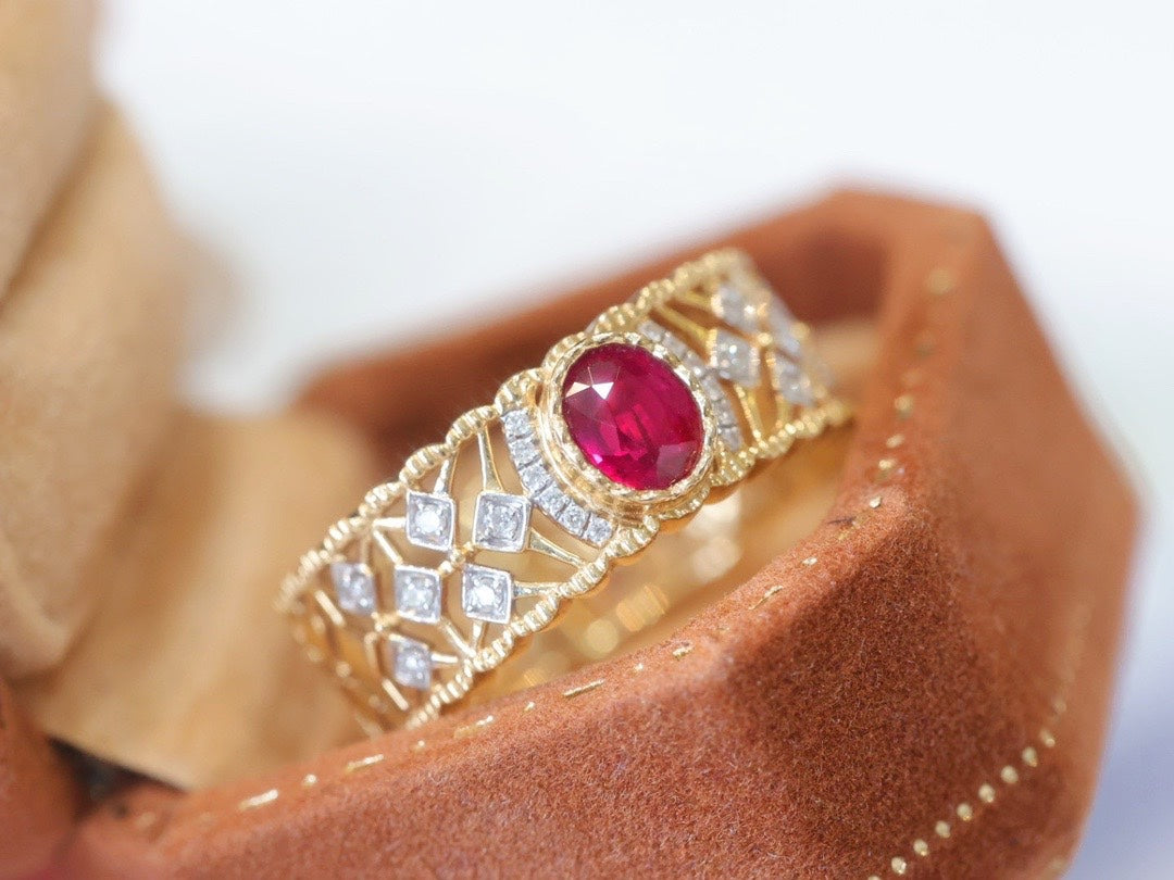 Natural Ruby Statement Ring with Diamonds, Unique Elegant Design, Bridal Wedding, Anniversary Ring, Gift for Her