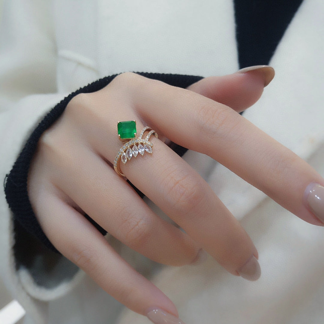 Natural Emerald Statement Ring, Unique Design, Bridal Ring, Anniversary Ring, Gift for Her