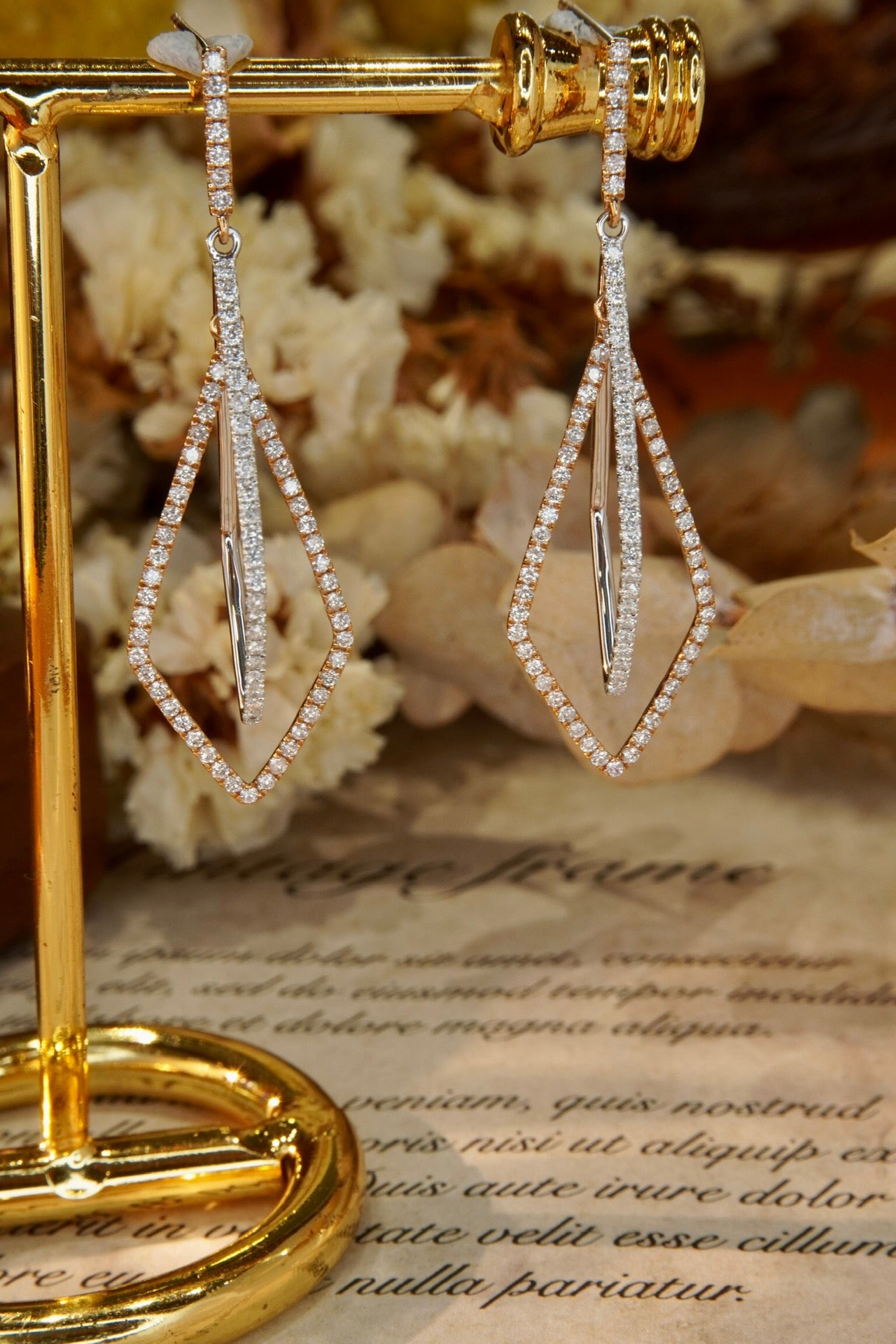 Natural Diamond Drop Earring, Unique Deisgn, 18K Diamond Earring, 18K Gold Daily Earrings, Bridal Earring, Anniversary Earring, Gift for Her