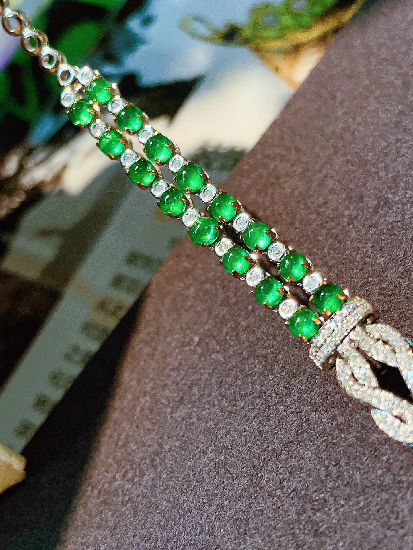 Luxury Natural Emerald Bracelet with Diamonds, Unique Art Deco Design, 18K Natural Diamond Bracelet, Wedding Bracelet, Anniversary Bracelet, Gift for you
