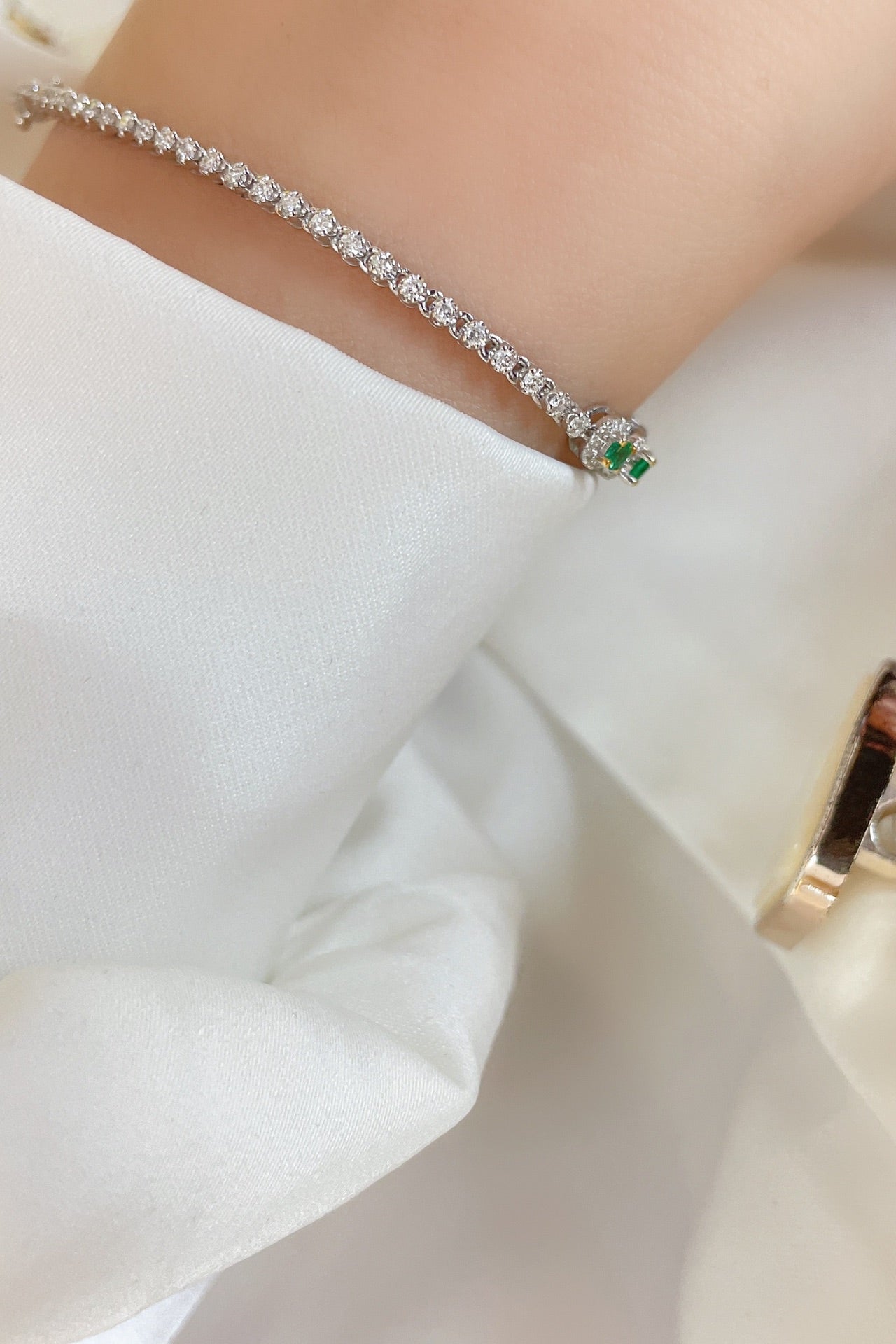 Luxury Natural Emerald Bracelet with Diamonds, Classic Design, 18K Natural Diamond Bracelet, Wedding Bracelet, Anniversary Bracelet, Gift for you