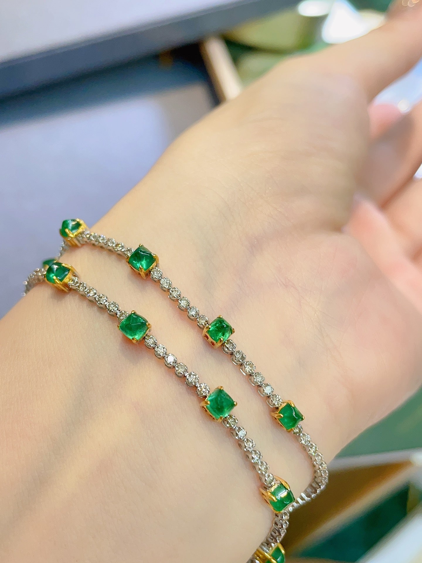 Natural Emerald Bracelet with Diamonds, Classic Design, 18K Natural Diamond Bracelet, Wedding Bracelet, Anniversary Bracelet, Gift for you