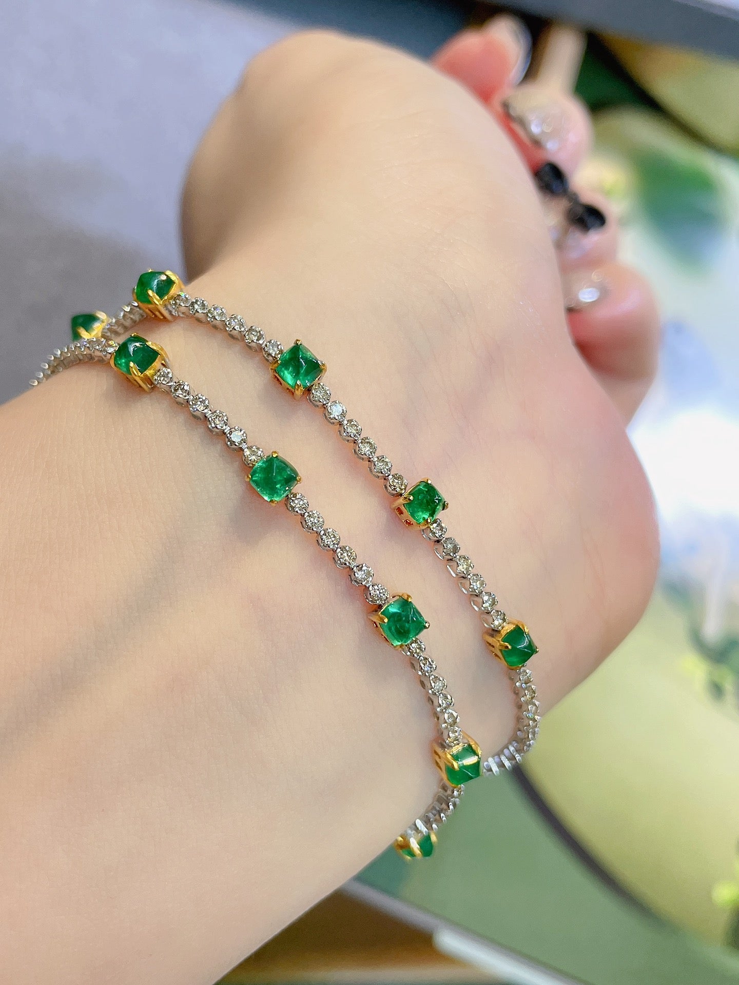 Natural Emerald Bracelet with Diamonds, Classic Design, 18K Natural Diamond Bracelet, Wedding Bracelet, Anniversary Bracelet, Gift for you