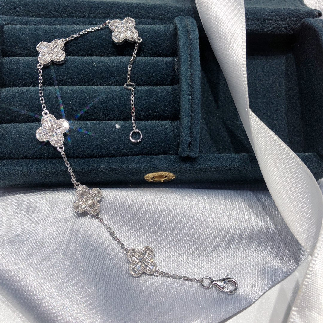 Natural Diamond Bracelet, Classic Four Leaf Design, 18K Natural Diamond Bracelet, Wedding Bracelet, Anniversary Bracelet, Gift for you