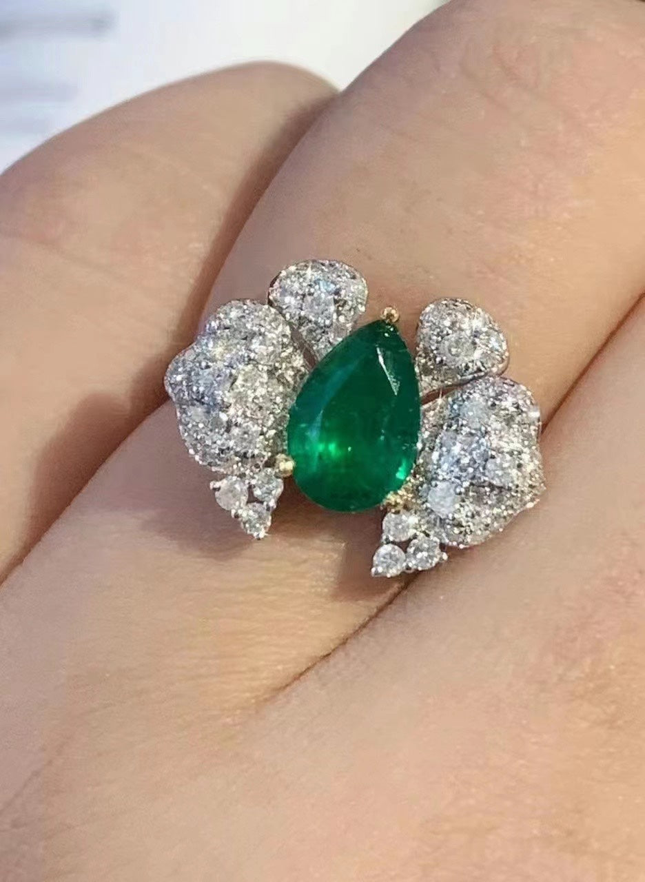 Natural Emerald Statement Ring, Unique Design, Bridal Ring, Anniversary Ring, Gift for Her
