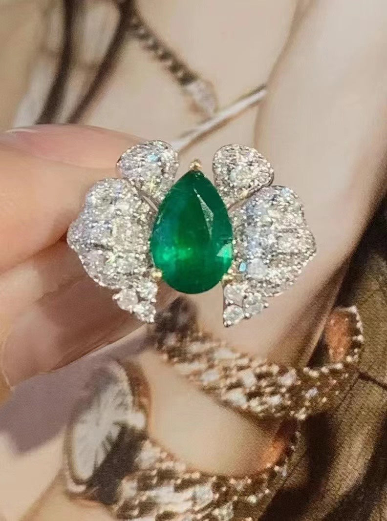 Natural Emerald Statement Ring, Unique Design, Bridal Ring, Anniversary Ring, Gift for Her