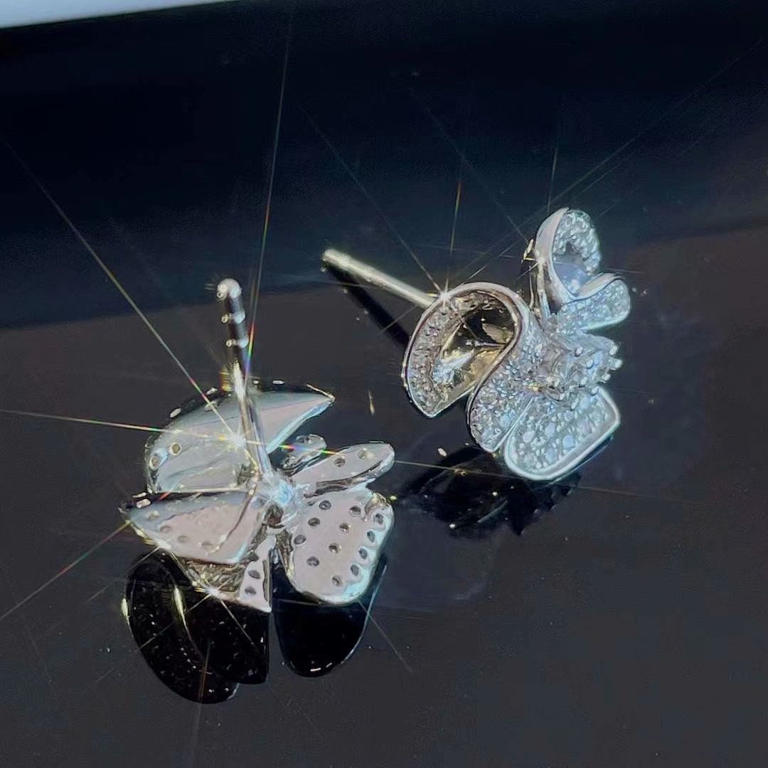 Natural Diamond Earring and Necklace Unique Floral Style 18K Gold Daily Earrings Bridal Wedding Anniversary Events Earrings Chirstmas Gift