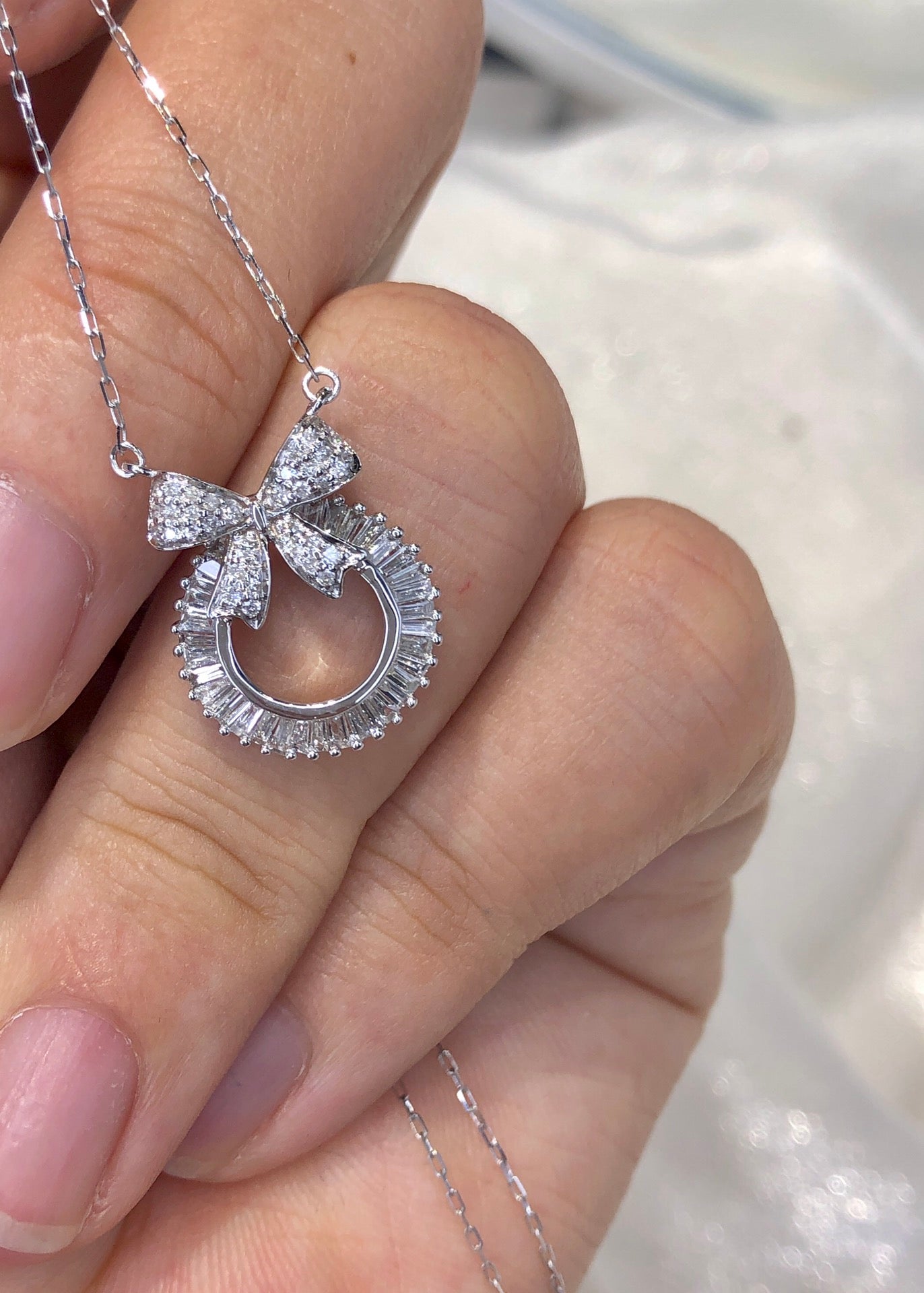 Unique Christmas Wreath Jewelry Set, Natural Diamond Stud Earring, Natural Diamond Necklace, 18K Gold Daily Earrings, Bridal Earring, Anniversary Earring, Gift for Her