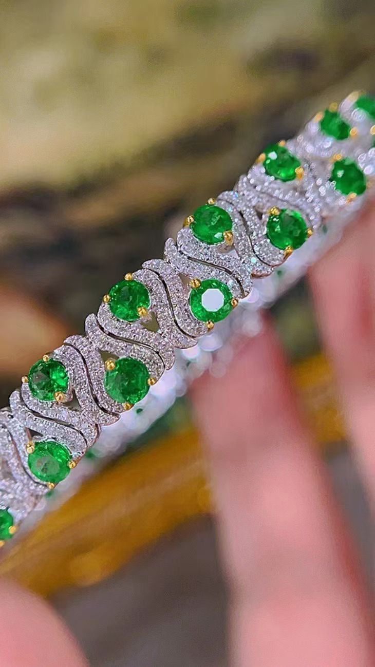 Luxury Natural Emerald Bracelet with Diamonds, Classic Art Deco Design, 18K Natural Diamond Bracelet, Wedding Bracelet, Anniversary Bracelet, Gift for you