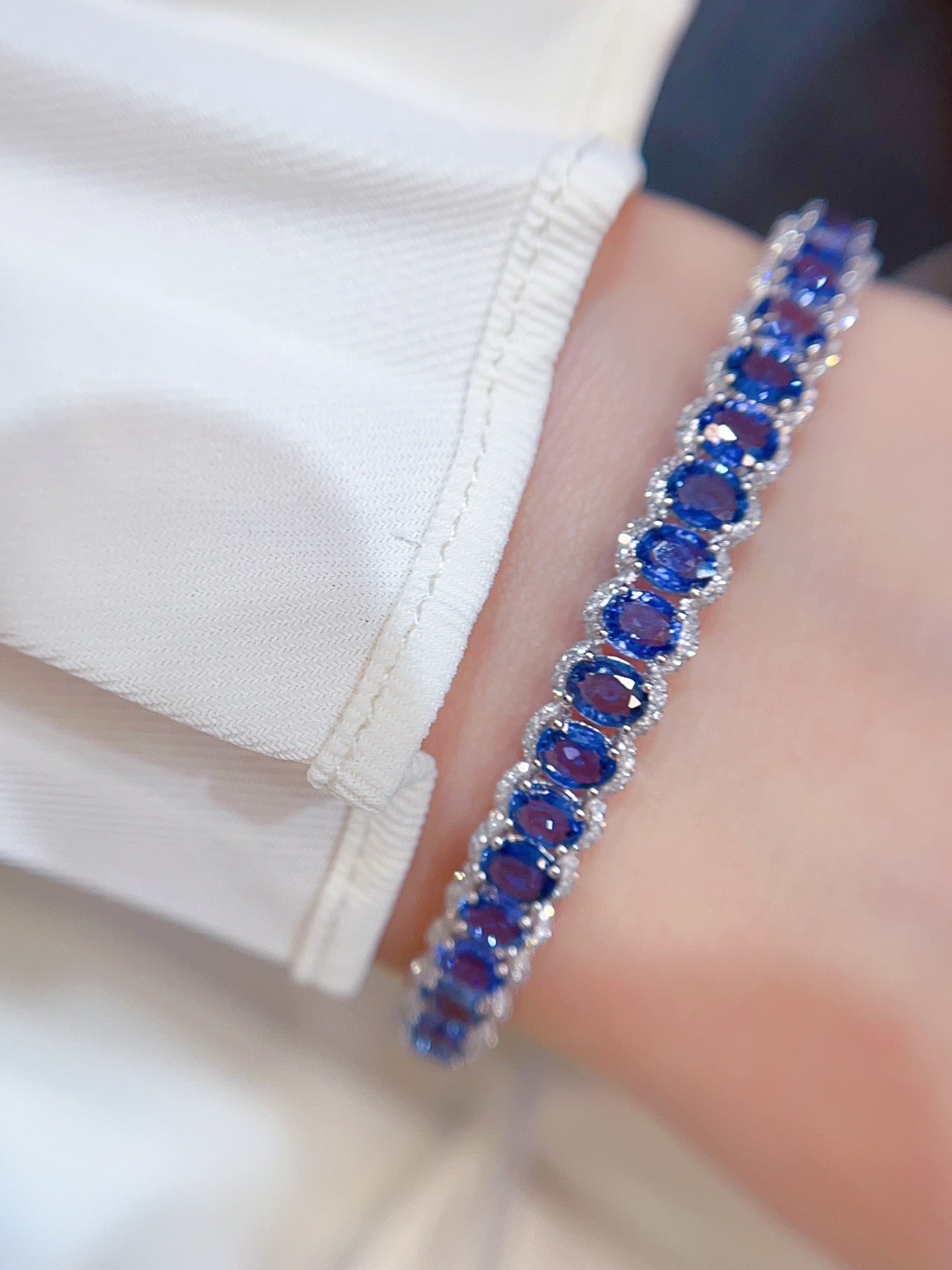 Luxury Natural Sapphire Bracelet, Classic Design, 18K Natural Diamond Bracelet, Wedding Bracelet, Anniversary Bracelet, Gift for you