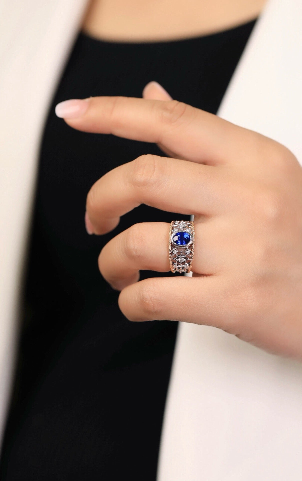 Natural Sapphire Statement Ring, Classic Design, Bridal Ring, Anniversary Ring, Gift for Her