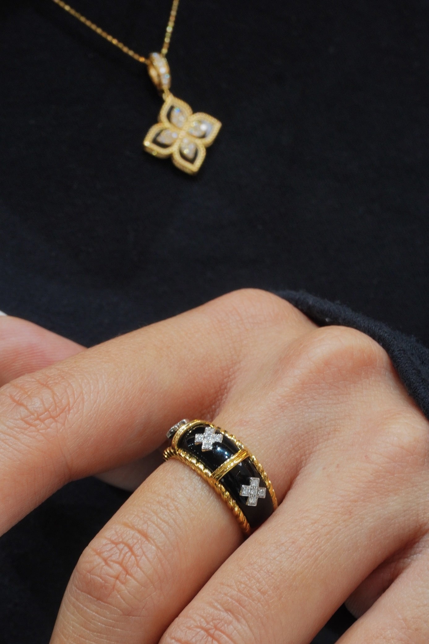 Natural Diamond Statement Ring, Unqiue and Elegant Design, Bridal Wedding, Anniversary Ring, Gift for Her