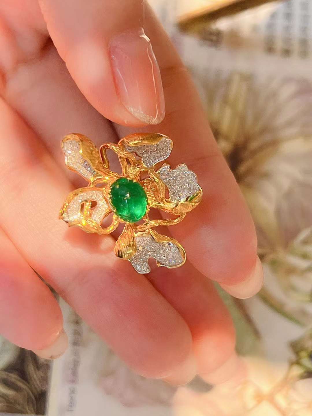 Natural Emerald Statement Ring with Diamonds, Unique Floral Design, Bridal Ring, Anniversary Ring, Gift for Her